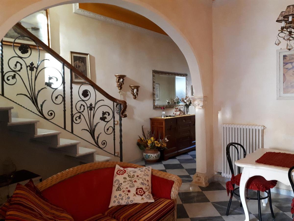 Villino San Martino 350M Dal Mare With Covered Parking Viareggio Exterior foto