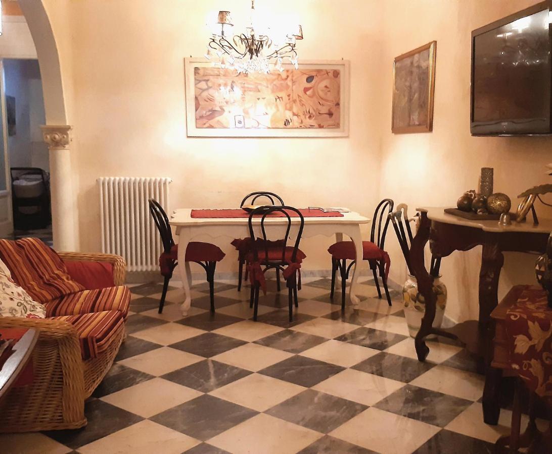 Villino San Martino 350M Dal Mare With Covered Parking Viareggio Exterior foto