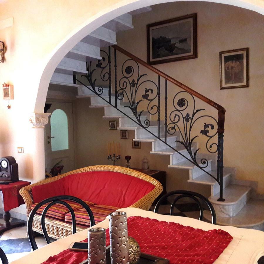 Villino San Martino 350M Dal Mare With Covered Parking Viareggio Exterior foto